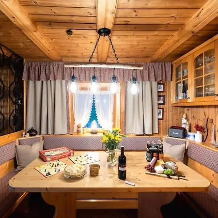 Gemuetliche Skihuette An Der Piste Ski-in & Ski-out * 조넨알페 나스펠트