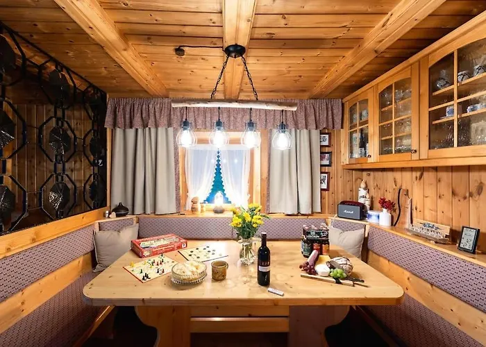 Gemuetliche Berghuette In Den Alpen * Sonnenalpe Nassfeld